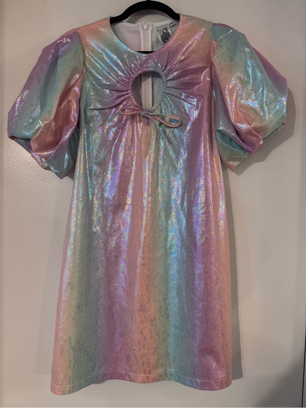 Queen of Sparkles Keyhole Dress - Picture 2 of 3